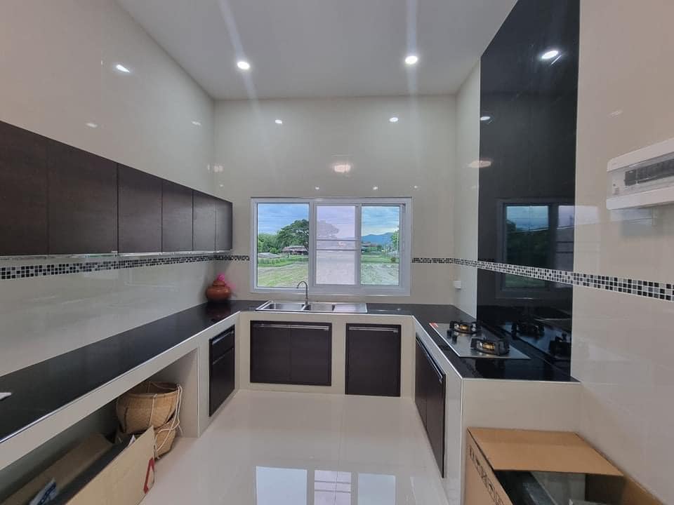 บ้านทรงปั้นหยา 3 ห้องนอน 3 ห้องน้ำ 1 ห้องรับแขก 1 ห้องนั่งเล่น 1 ห้องซักล้าง