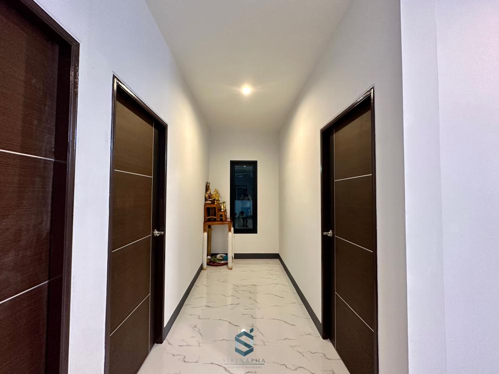 บ้านโมเดิร์น งบ 1.3 ล้านบาท จัดเต็ม 4 ห้องนอน