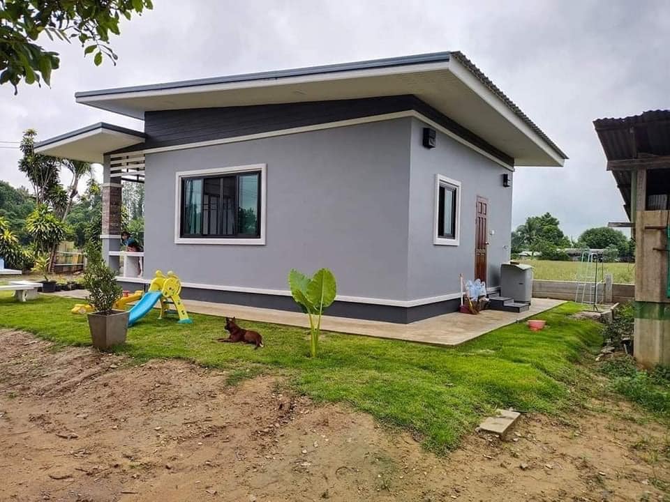 บ้านเดี่ยวทรงโมเดิร์น  2 นอน 1 น้ำ  โถง 1 ระเบียงงบ 6.3 แสนบาท