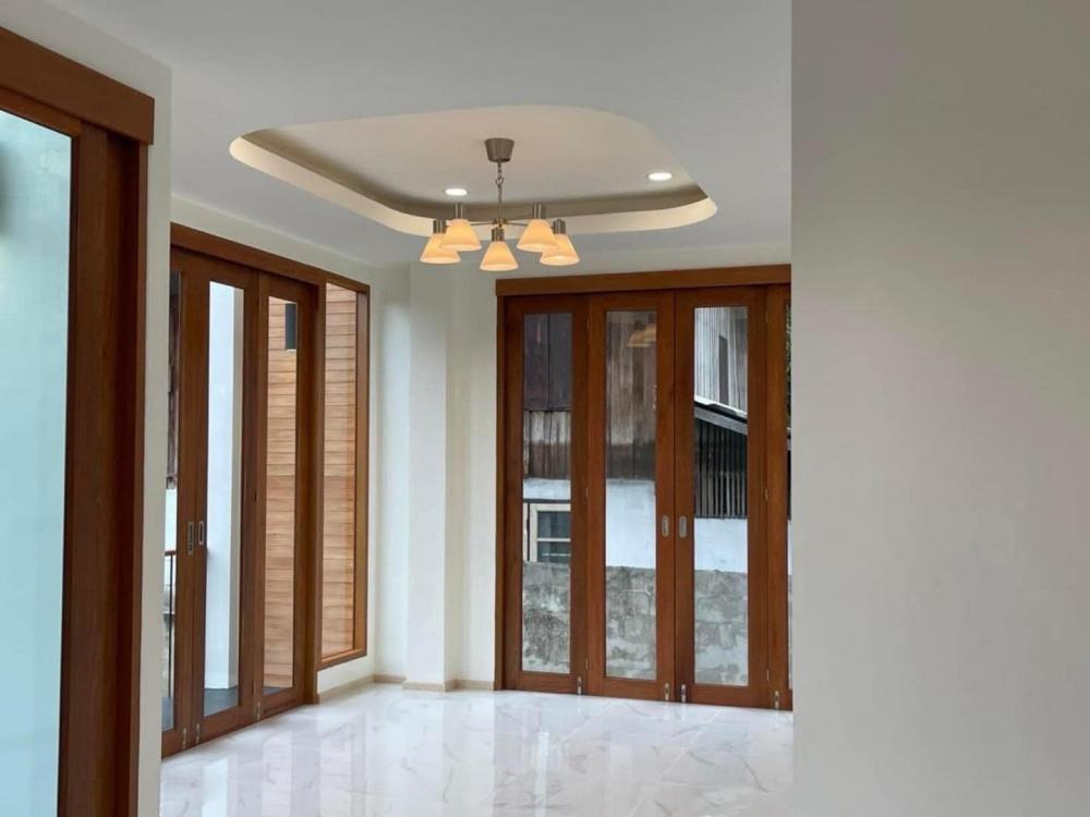 แบบบ้านสวยสไตล์มินิมอล  งบ 1.3 ล้าน