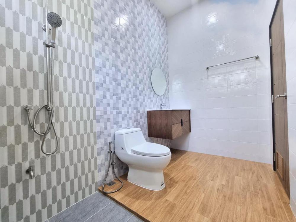 บ้านสวนสไตล์มินิมอล ท่ามกลางป่าเขา