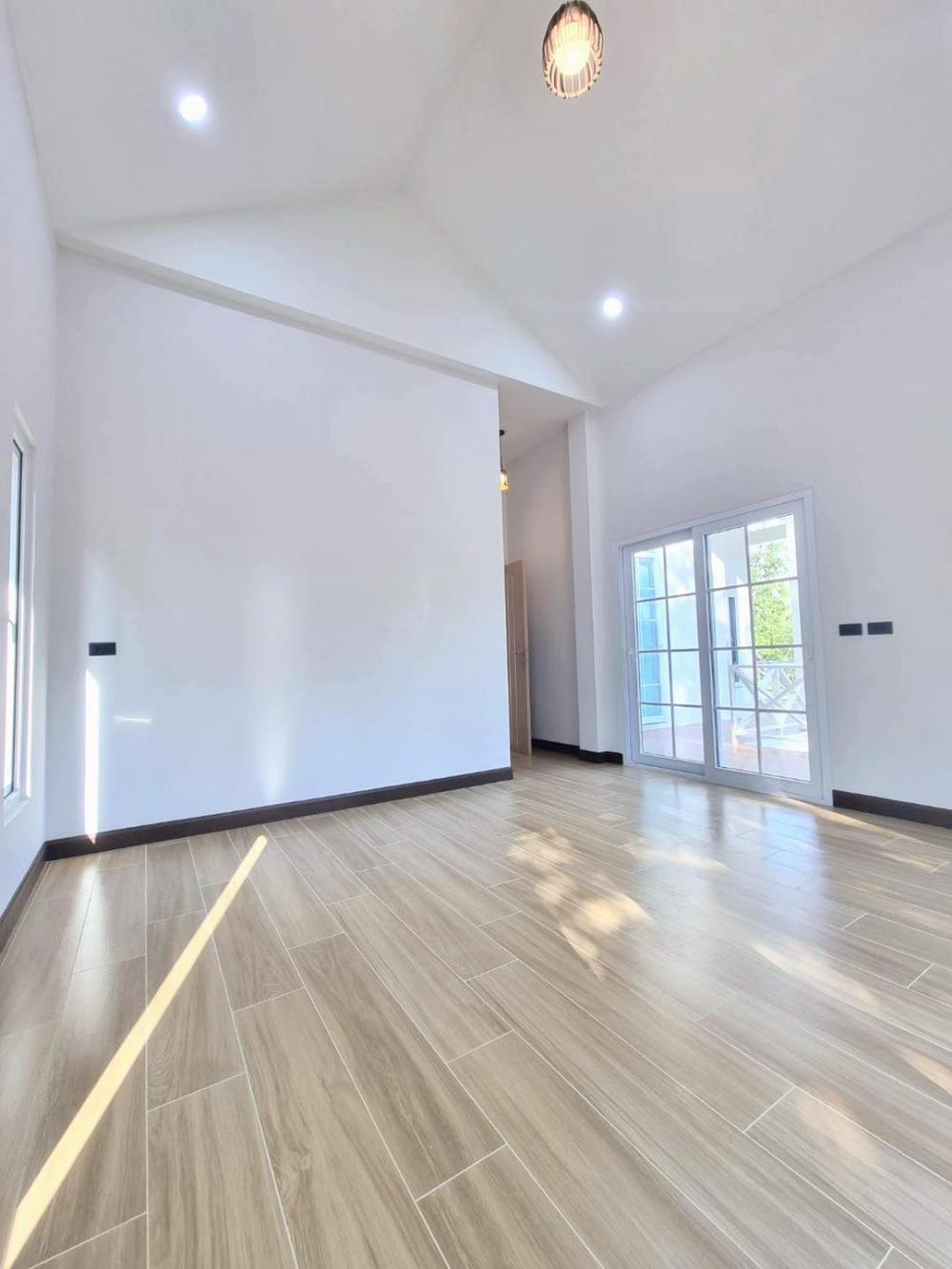 บ้านสวนสไตล์มินิมอล ท่ามกลางป่าเขา