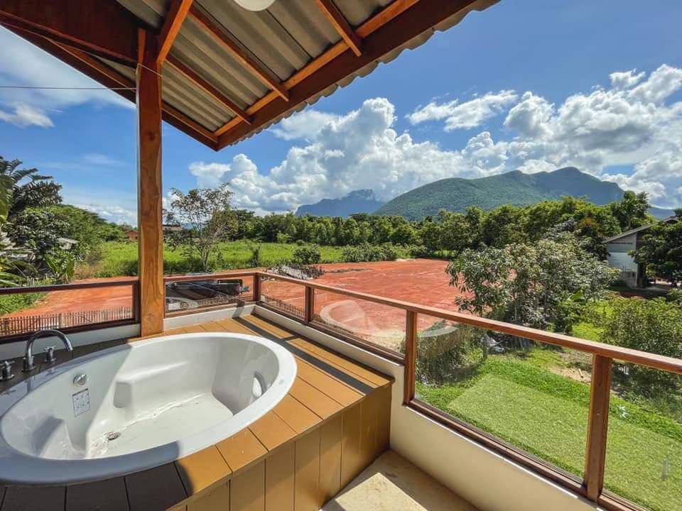 ไอเดียบ้านไม้ 2 ชั้น สวยงามสงบน่าอยู่