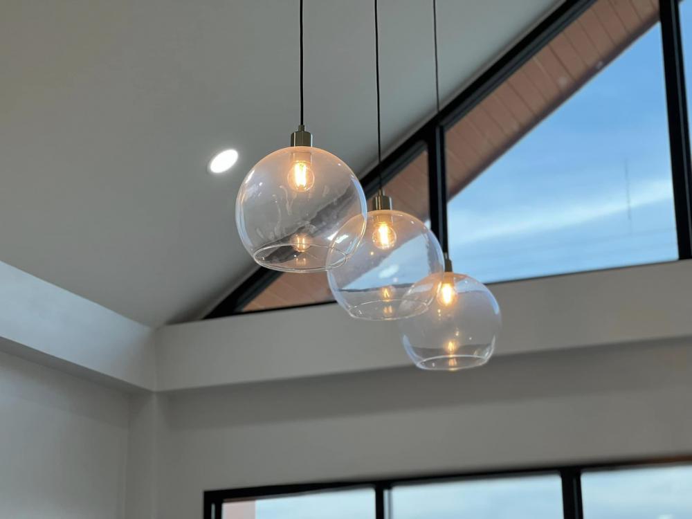 บ้านนอร์ดิก มินิมอล มีที่จอดรถ และรั้วมินิมอล