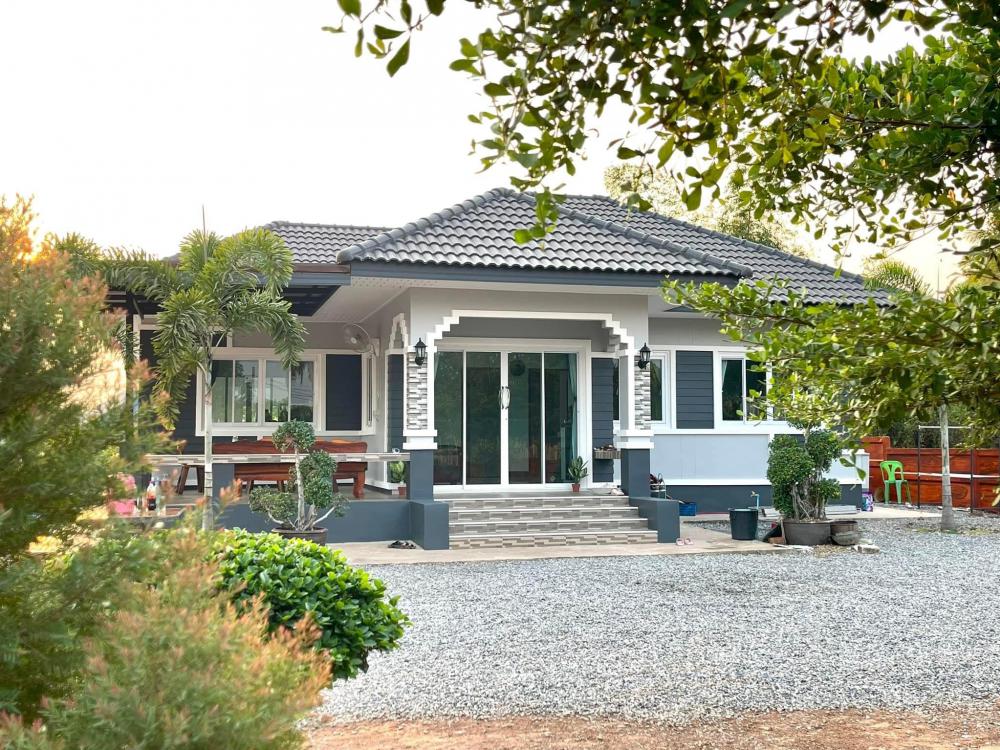 บ้านพักอาศัยชั้นเดียว 3 ห้องนอน ทรงปั้นหยา