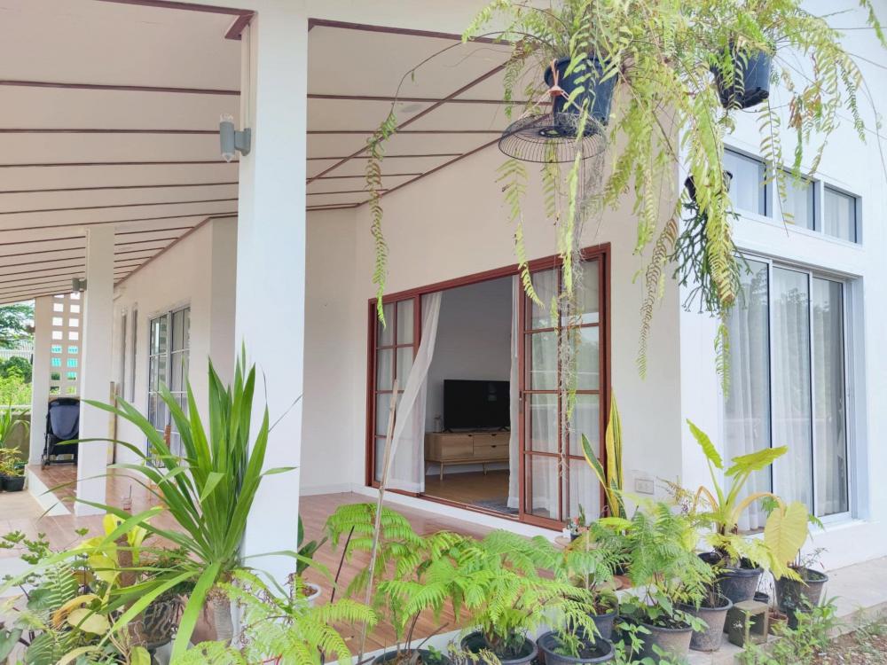 บ้านมินิมอล ตกแต่งด้วยโทนขาว