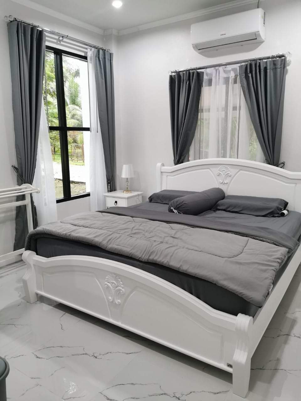 บ้านมินิมอลมูจิ 2 ห้องนอน 1 ห้องน้ำ พื้นที่ 42 ตร.ม. (แบบบ้านกับสร้างจริง)