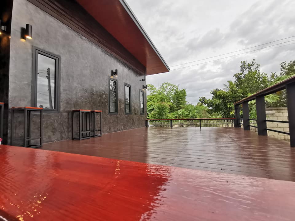 บ้านทรงโมเดิร์นผสมลอฟท์ยกสูง