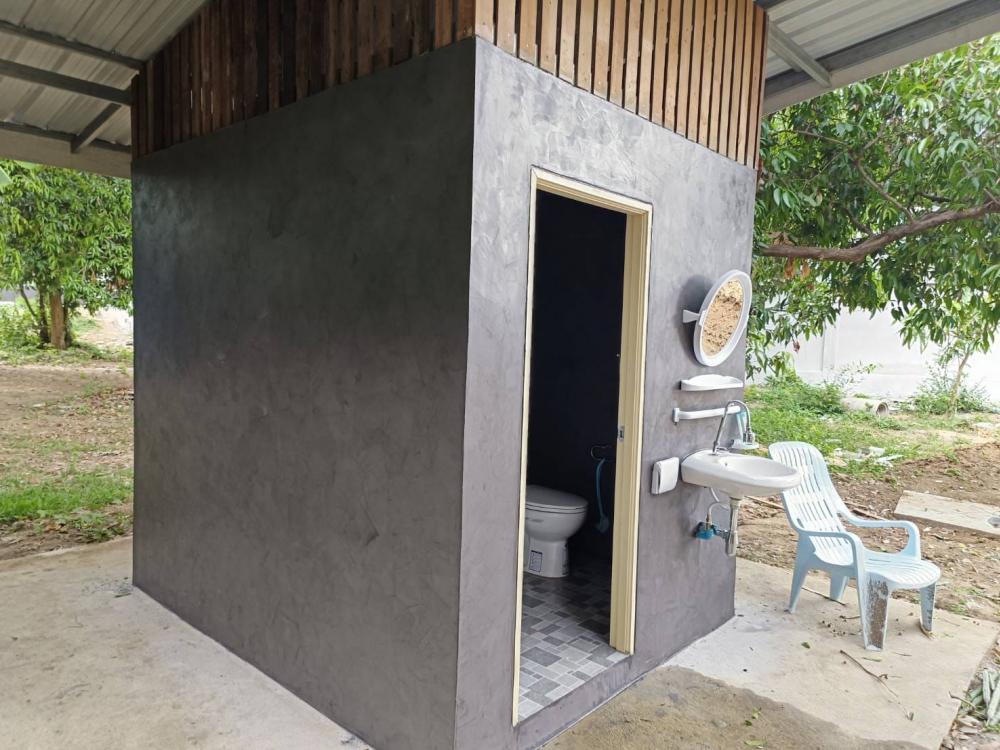 รั้วลอฟท์โทนเทาเข้มๆ