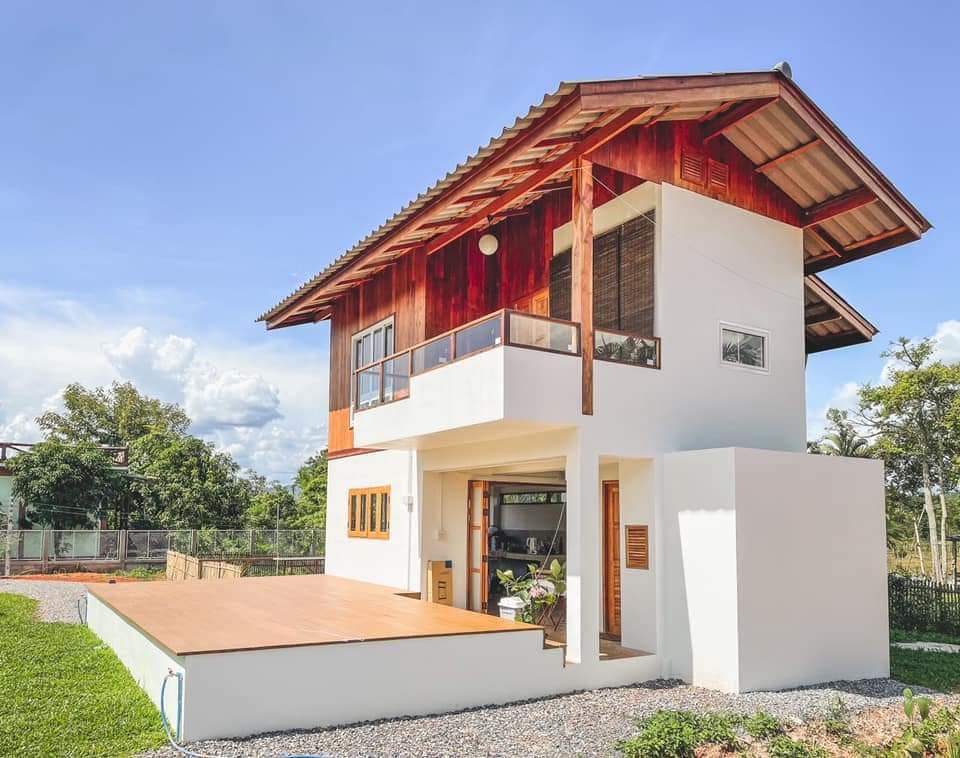 ไอเดียแบบบ้านในฝันสองชั้นครึ่งปูนครึ่งไม้ในวัยเกษียณ