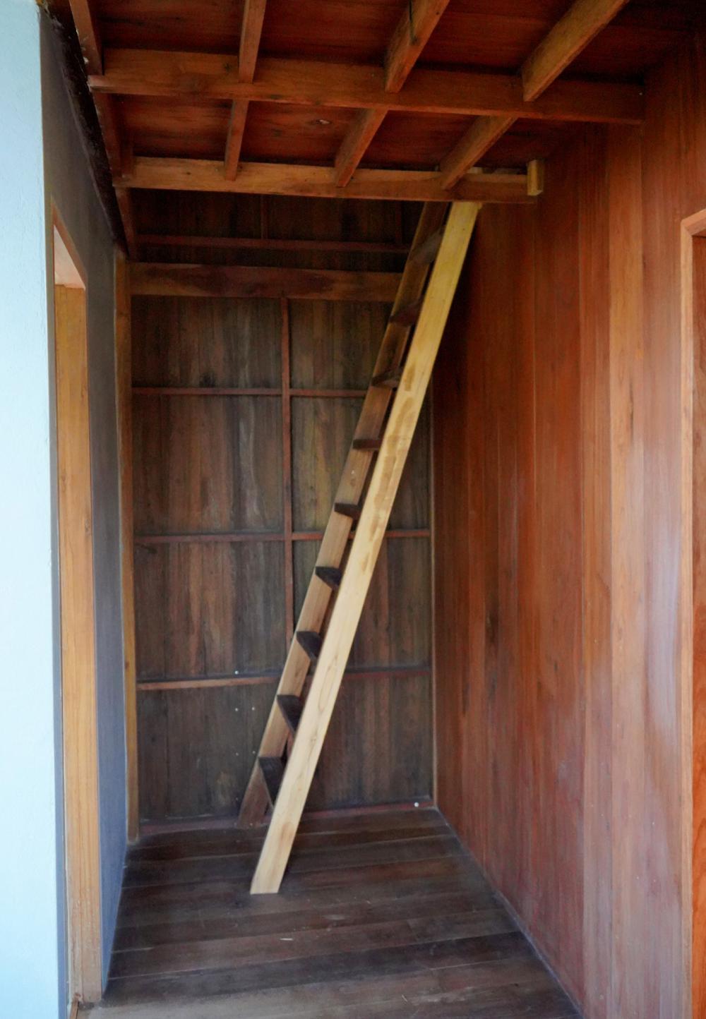 ไอเดียบ้านไม้สวย 2 ชั้นกลางทุ่ง