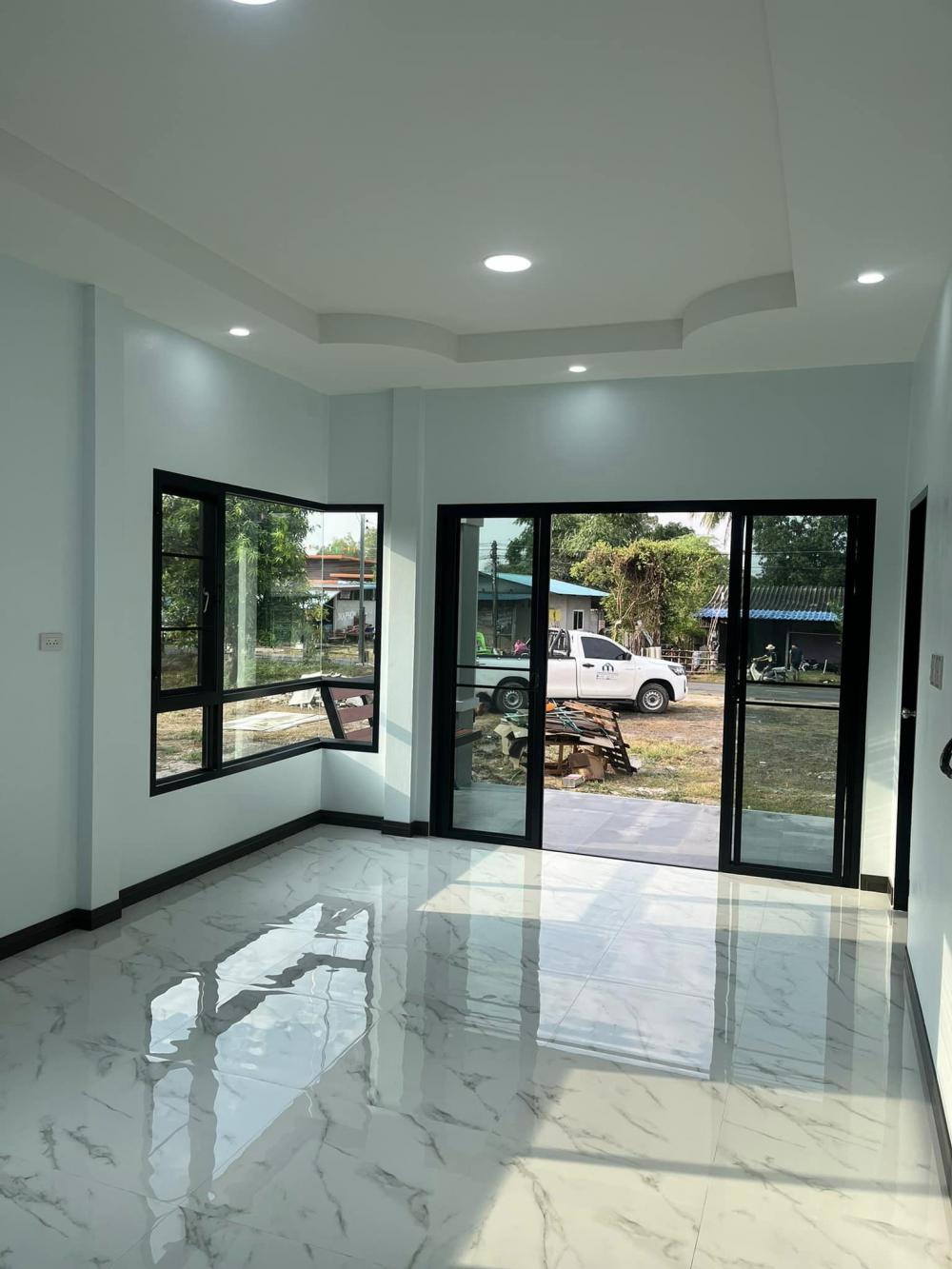 บ้านทรงโมเดิร์น งบ 8.7 แสนบาท