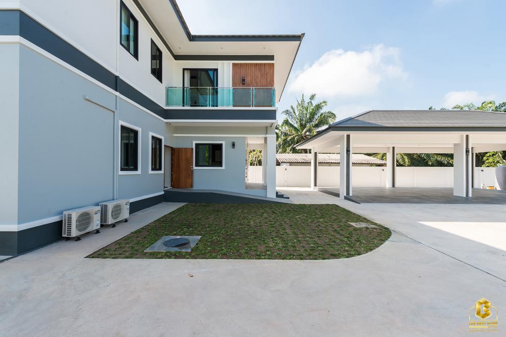 บ้านสองชั้นทรงปั้นหยา สวยพื้นที่กว้างขวางน่าอยู่