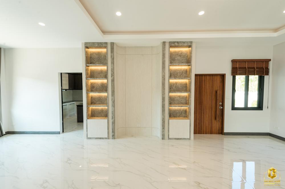 บ้านสองชั้นทรงปั้นหยา สวยพื้นที่กว้างขวางน่าอยู่