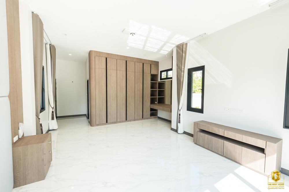 บ้านสองชั้นทรงปั้นหยา สวยพื้นที่กว้างขวางน่าอยู่