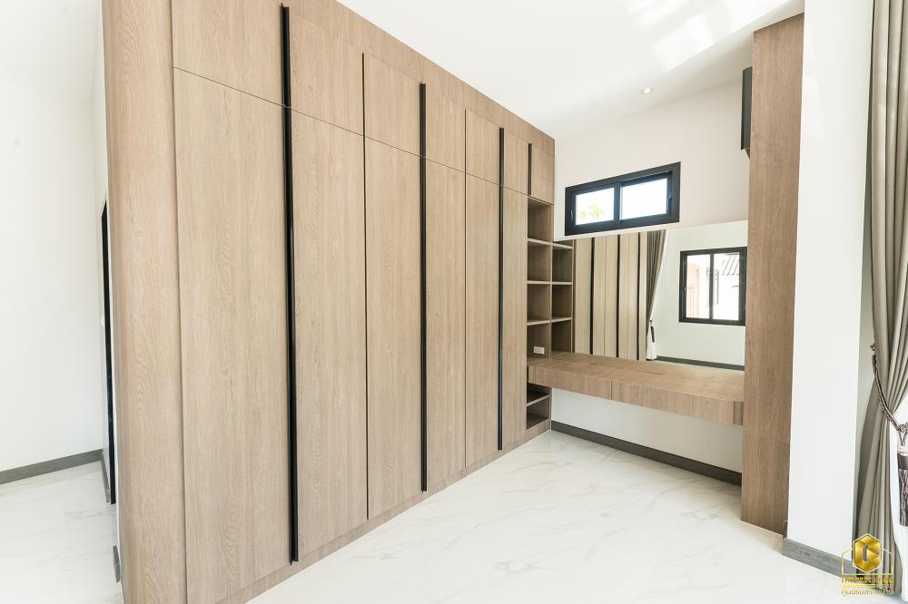 บ้านสองชั้นทรงปั้นหยา สวยพื้นที่กว้างขวางน่าอยู่