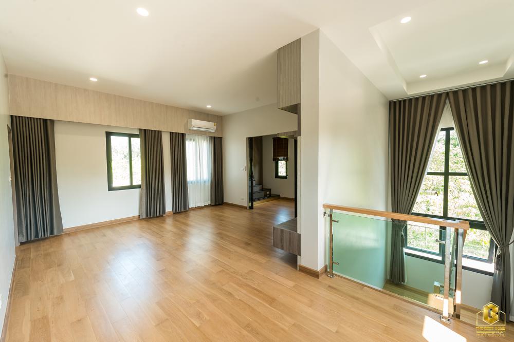 บ้านสองชั้นทรงปั้นหยา สวยพื้นที่กว้างขวางน่าอยู่