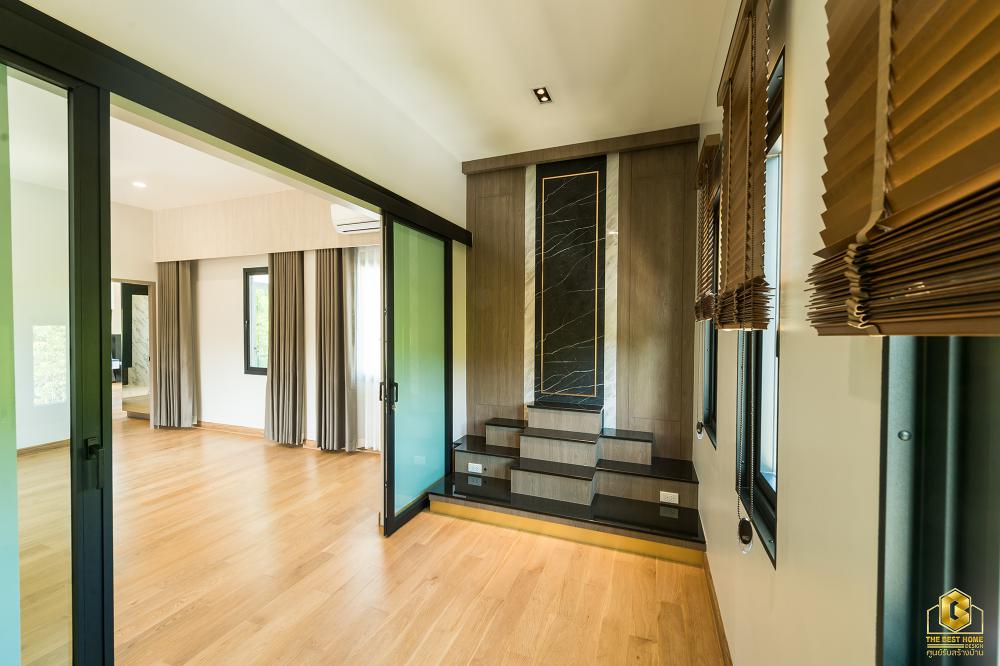 บ้านสองชั้นทรงปั้นหยา สวยพื้นที่กว้างขวางน่าอยู่