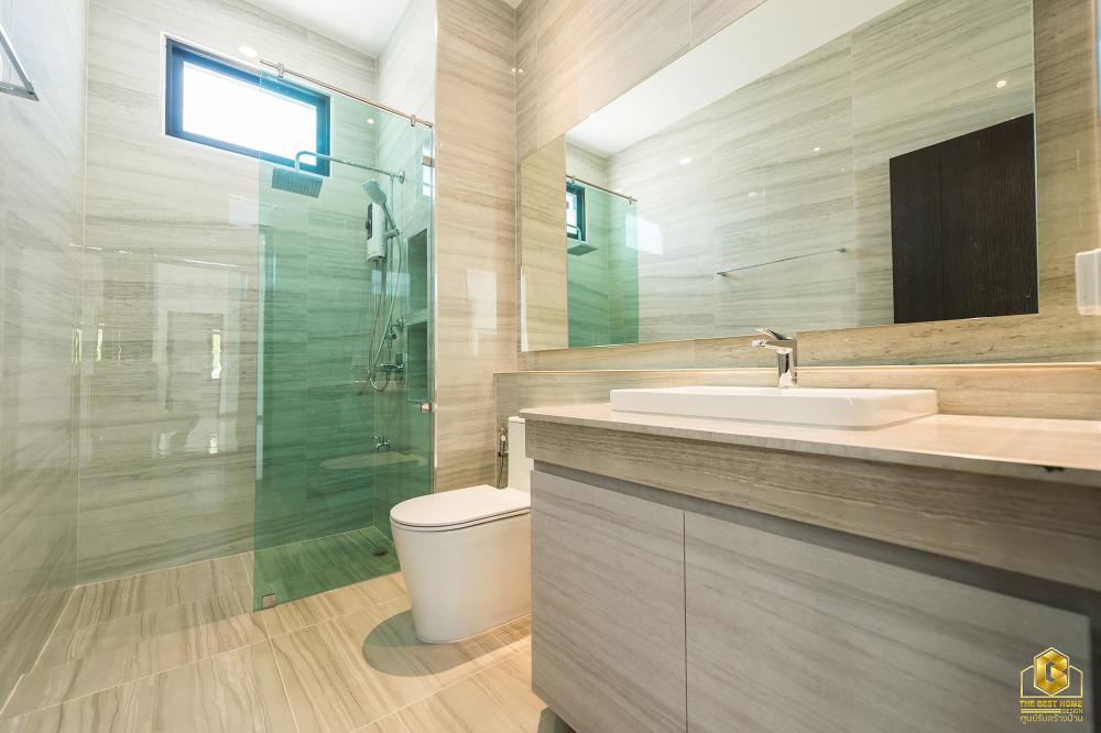 บ้านสองชั้นทรงปั้นหยา 4 ห้องนอน สวยพื้นที่กว้างขวางน่าอยู่