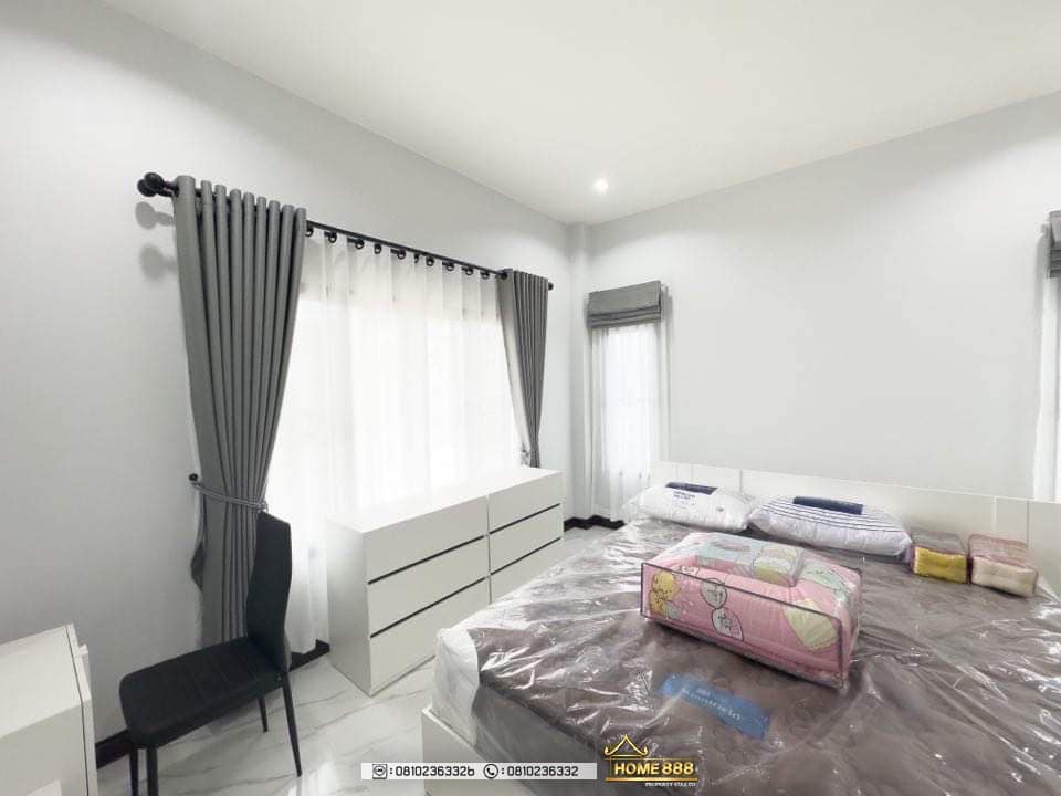 บ้านพักอาศัยชั้นเดียวสไตล์คอนเทมโพรารี่ 3 ห้องนอน 4 ห้องนอน