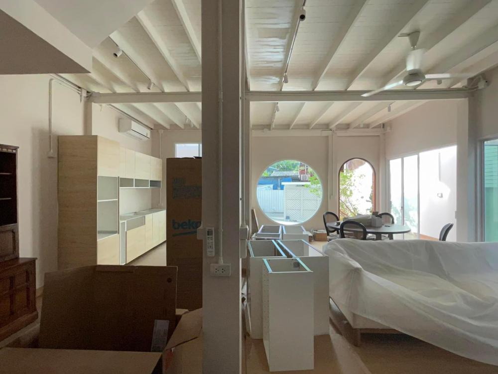 รีโนเวทบ้านไม้เก่าเป็นบ้านมินิมอลมูจิ minimal muji 