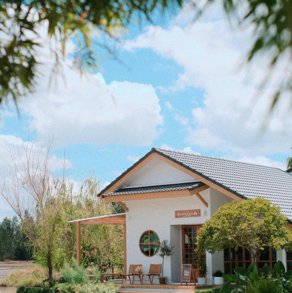 บ้านสไตล์มินิมอลมูจิ ผสมผสานคาเฟ่สไตล์มินิมอลมูจิ