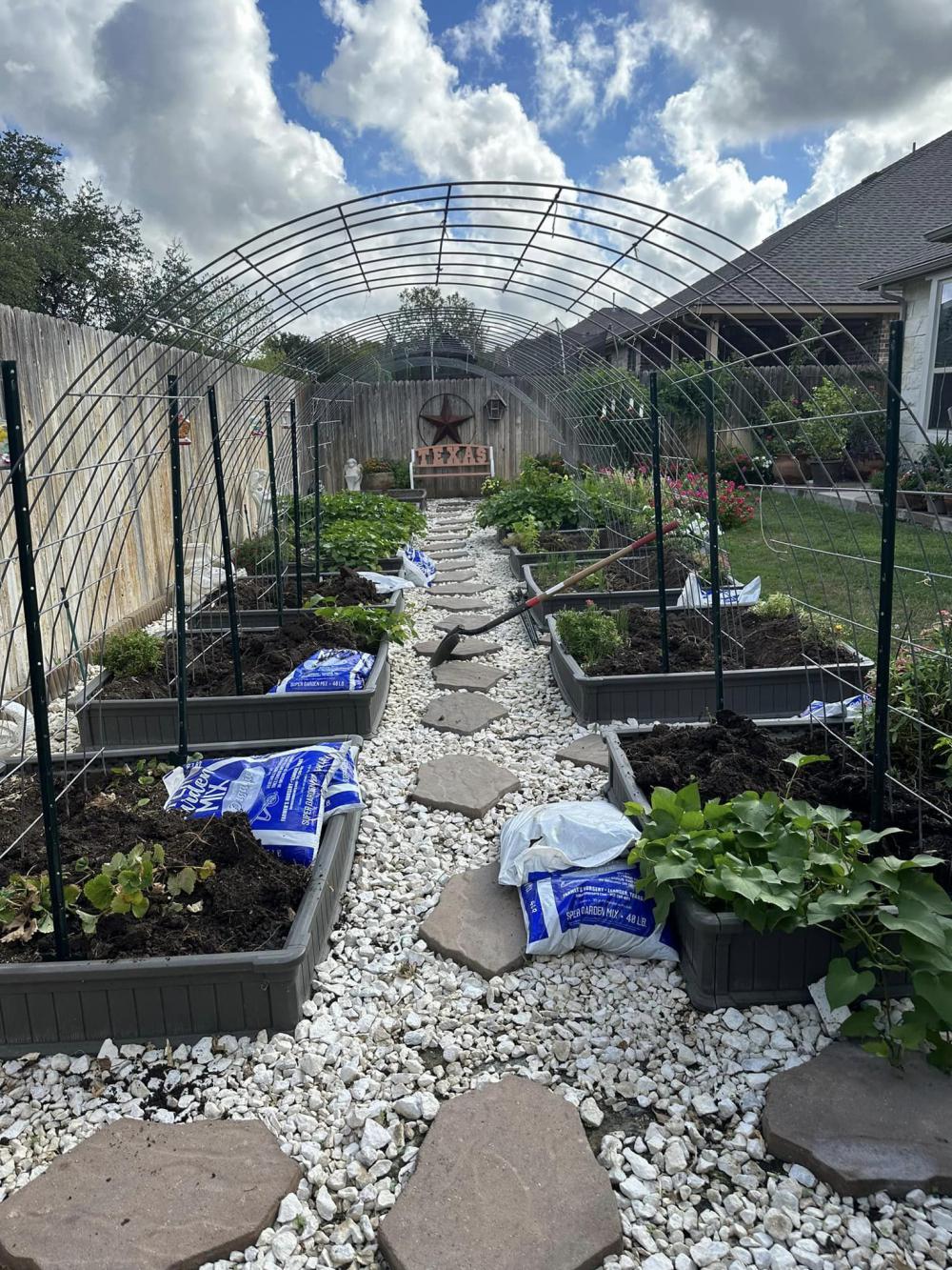 ไอเดียบ้านสวนผักสวยๆที่หลังบ้าน