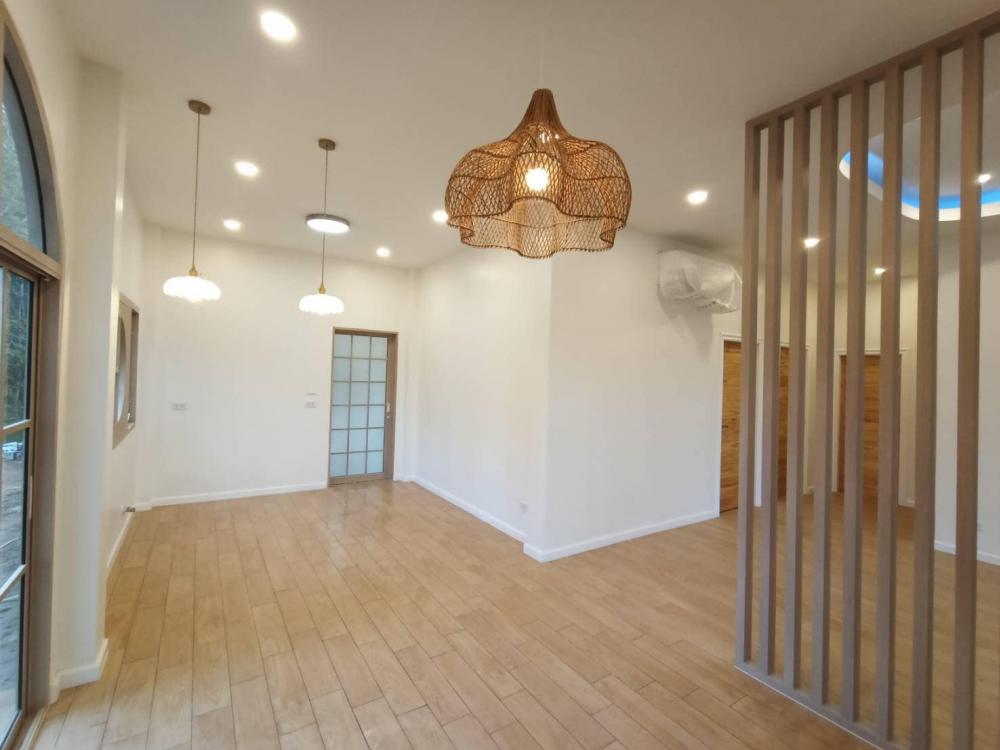 บ้านนอร์ดิก มินิมอล ท่ามกลางสวนยาง งบประมาณ 1.8 - 2 ล้านบาท