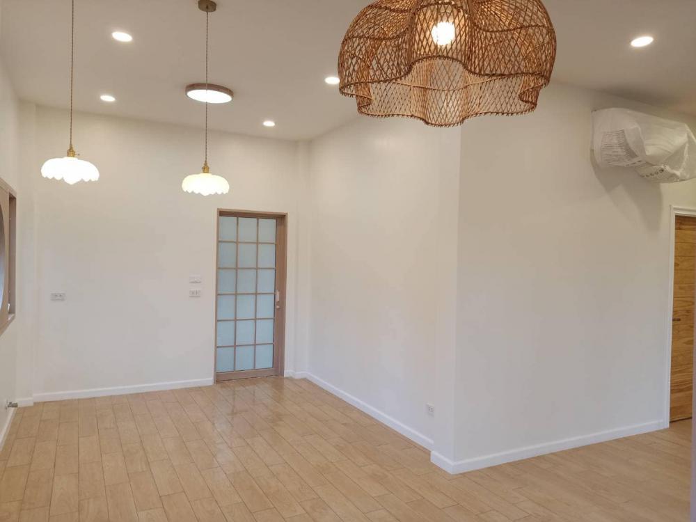 บ้านนอร์ดิก มินิมอล ท่ามกลางสวนยาง งบประมาณ 1.8 - 2 ล้านบาท