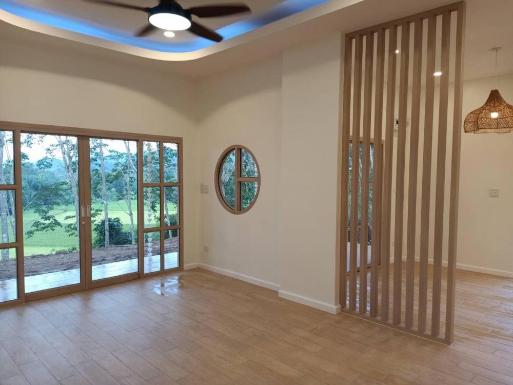 บ้านนอร์ดิก มินิมอล ท่ามกลางสวนยาง งบประมาณ 1.8 - 2 ล้านบาท