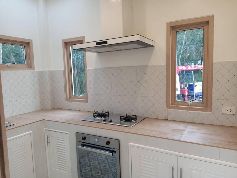 บ้านนอร์ดิก มินิมอล ท่ามกลางสวนยาง งบประมาณ 1.8 - 2 ล้านบาท