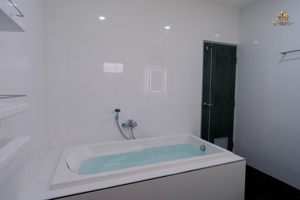 บ้านทรงปั้นหยา 3 ห้องนอน 2 ห้องน้ำ สวยน่าอยู่มาก