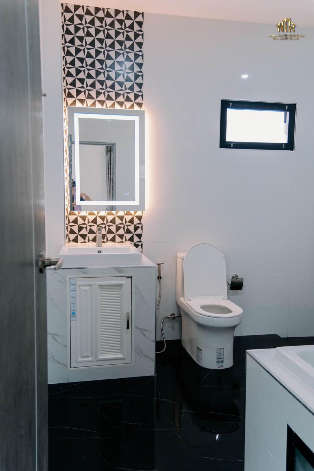 บ้านทรงปั้นหยา 3 ห้องนอน 2 ห้องน้ำ สวยน่าอยู่มาก