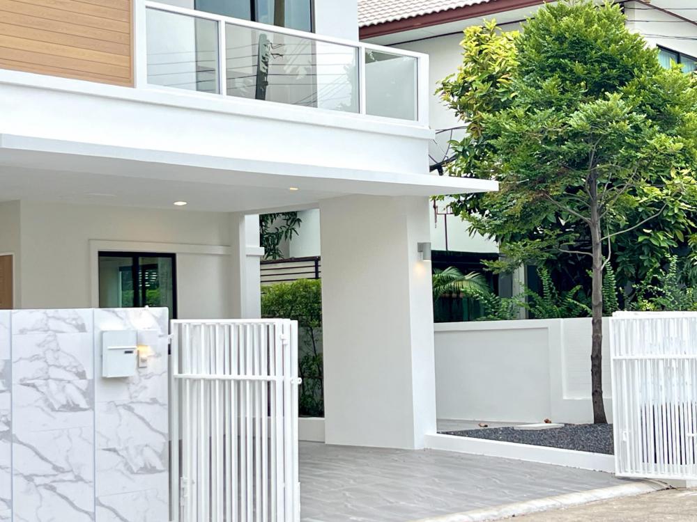 ขออนุญาตอวดบ้าน เเชร์ไอเดีย เเละประกาศขายไปในตัวนะค้าของตกเเต่งเฟอร์นิเจอร์ ยกให้ทั้งหมด ไม่เอาออก