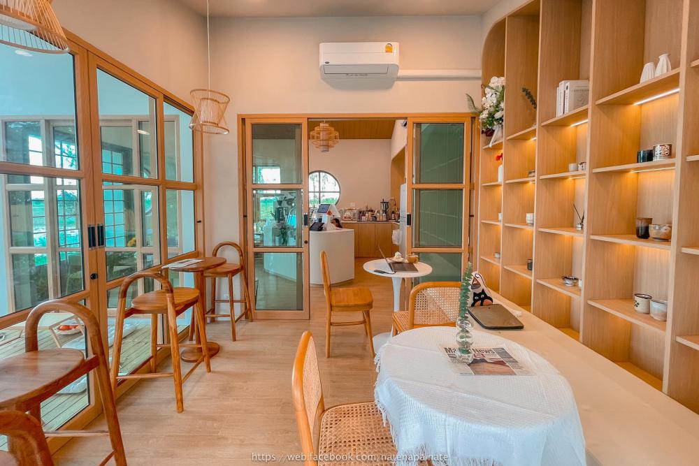 บ้านและร้านคาเฟ่โฮมมี่ ละมุนอยากนั่งทั้งวัน