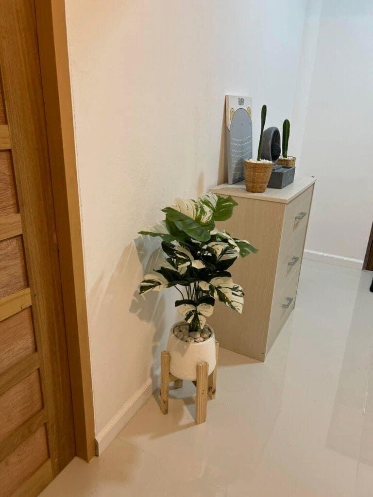 บ้านหลังเล็กสไตล์มินิมอล 1 ห้องนอน พื้นที่ 48 ตร.ม. งบก่อนสร้าง 2.5 แสนบาท