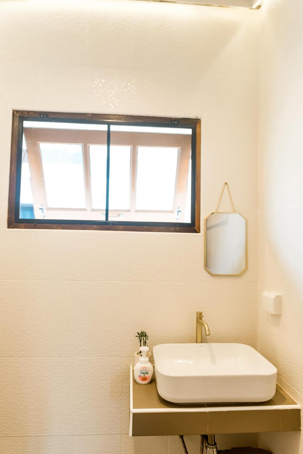 บ้านสไตล์มินิมอล ขนาด 2 ห้องนอน 2 ห้องน้ำ ด้วยงบ 1.1 ล้านบาท 