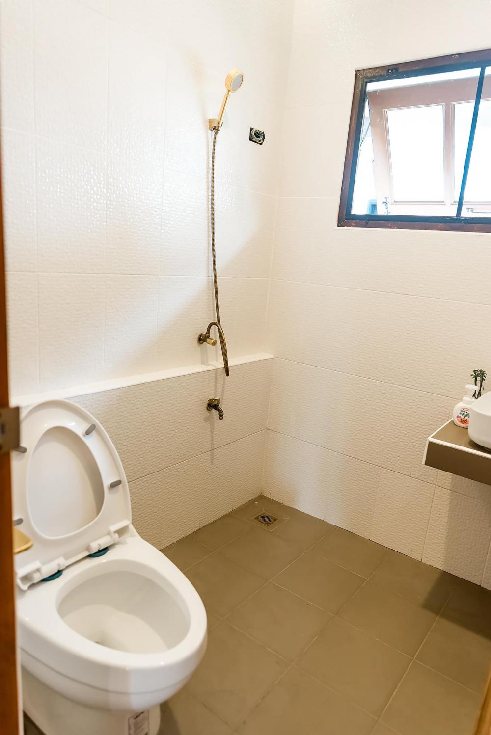 บ้านสไตล์มินิมอล ขนาด 2 ห้องนอน 2 ห้องน้ำ ด้วยงบ 1.1 ล้านบาท 