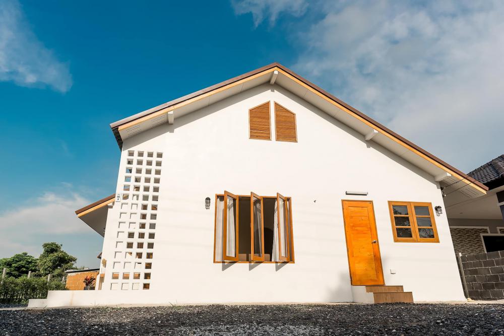 บ้านสไตล์มินิมอล ขนาด 2 ห้องนอน 2 ห้องน้ำ ด้วยงบ 1.1 ล้านบาท 