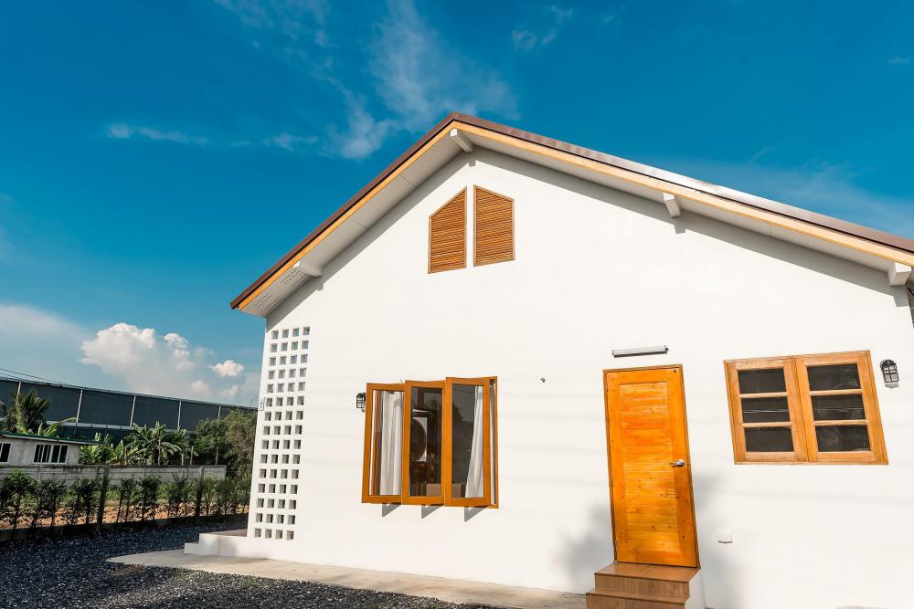 บ้านสไตล์มินิมอล ขนาด 2 ห้องนอน 2 ห้องน้ำ ด้วยงบ 1.1 ล้านบาท 