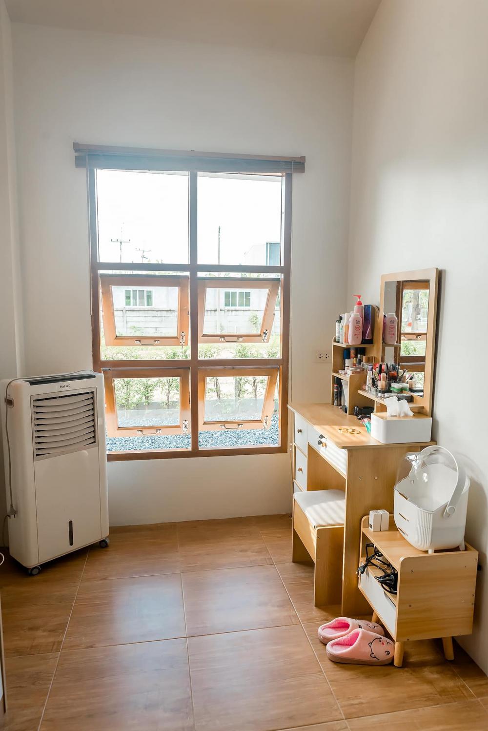 บ้านสไตล์มินิมอล ขนาด 2 ห้องนอน 2 ห้องน้ำ ด้วยงบ 1.1 ล้านบาท 