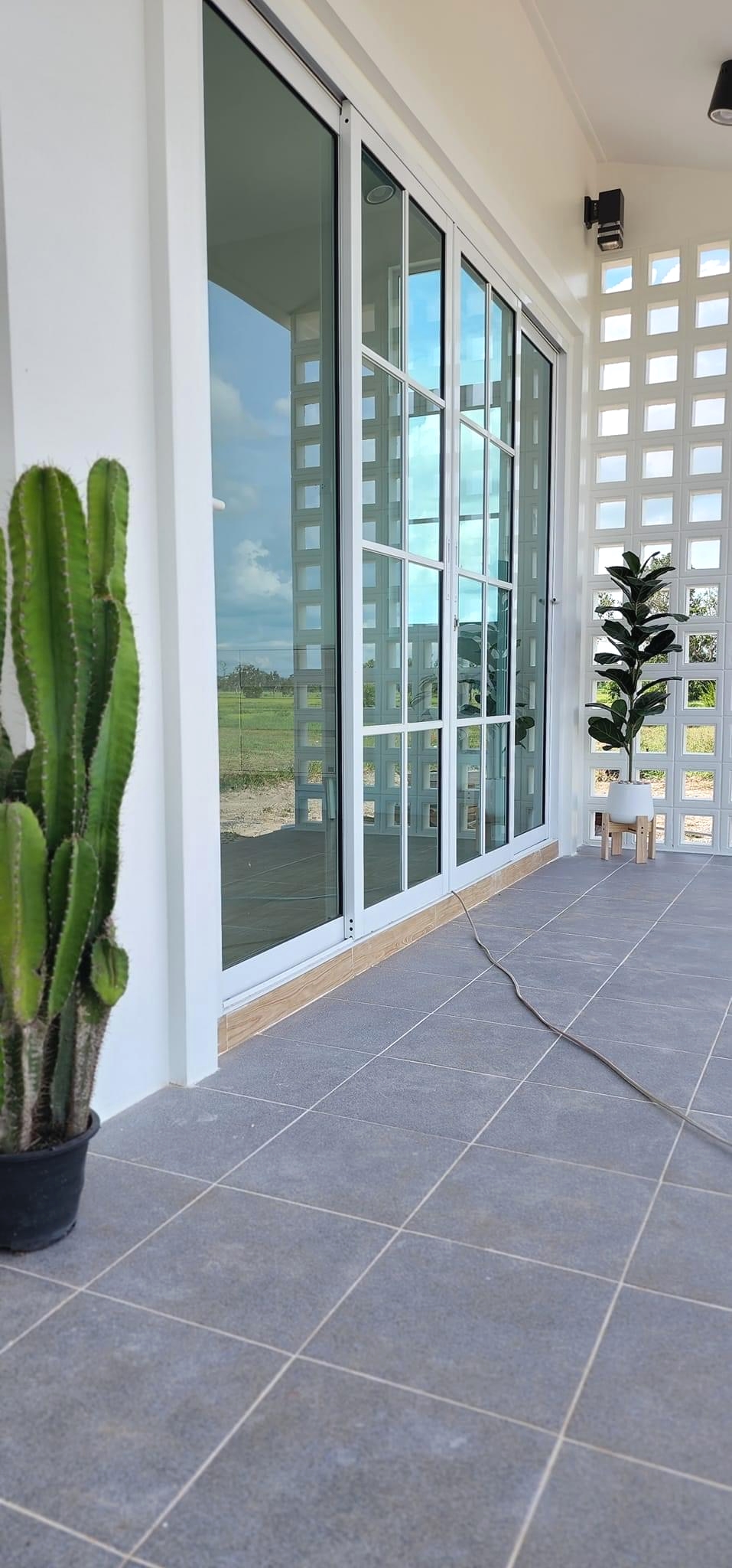 ไอเดียบ้านสวยชั้นเดียว ตกแต่งสไตล์มินิมอลผสานวิถีชนบท