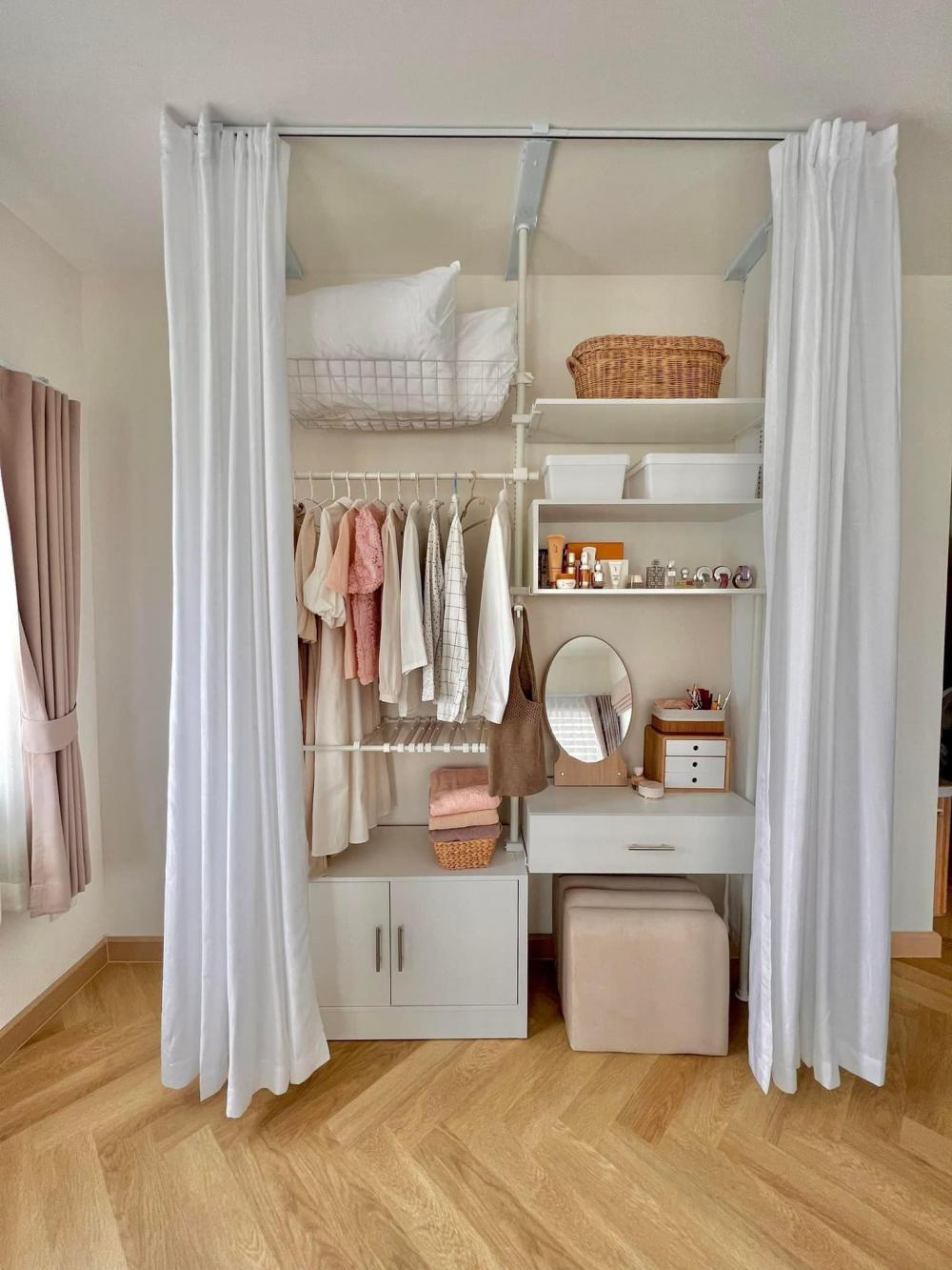 รีวิวบ้าน บ้านสองชั้นทรงปั้นหยา ภายในตกแต่งสไตล์มินิมอล