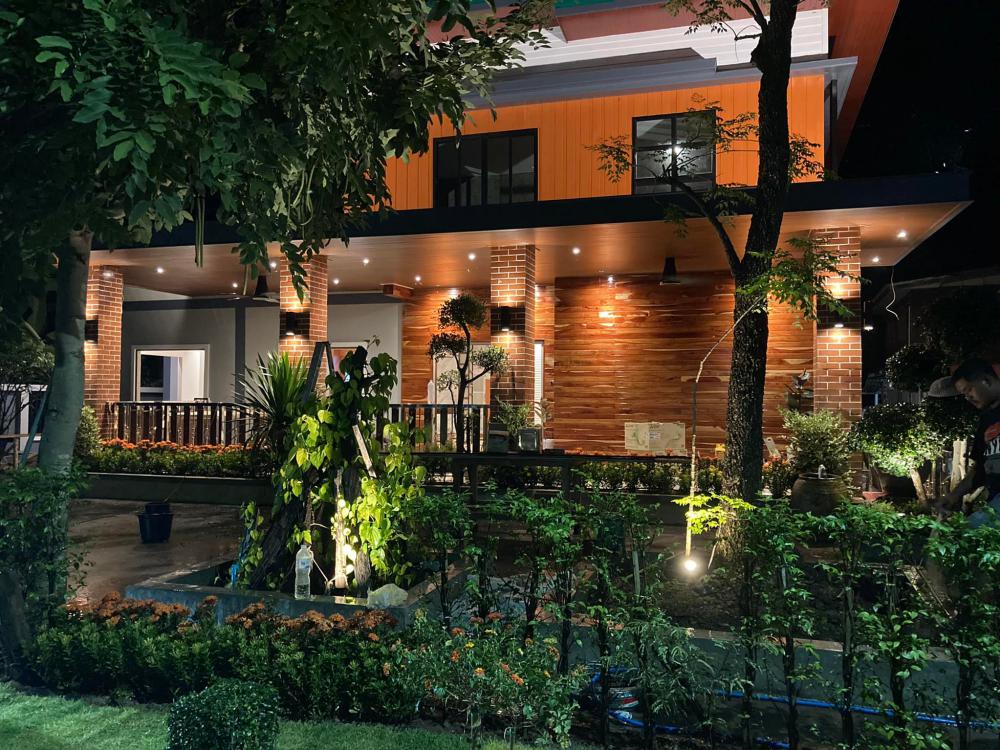 รีโนเวทบ้านไม้ งบ 2.5 ล้าน