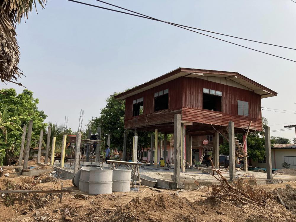 รีโนเวทบ้านไม้ งบ 2.5 ล้าน