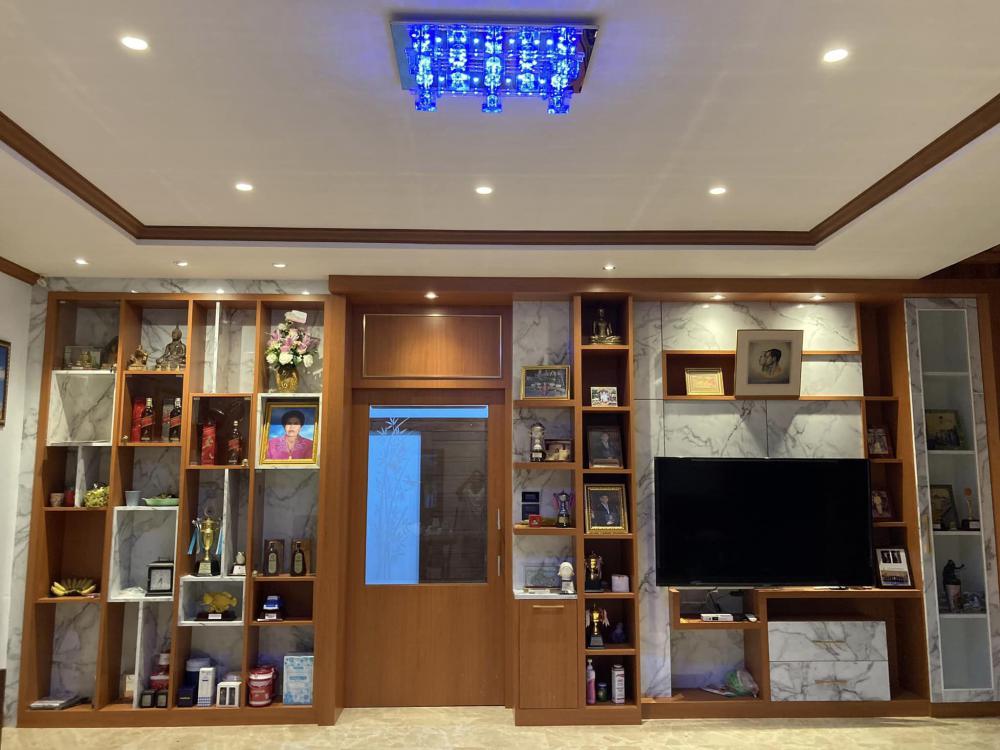 รีโนเวทบ้านไม้ งบ 2.5 ล้าน