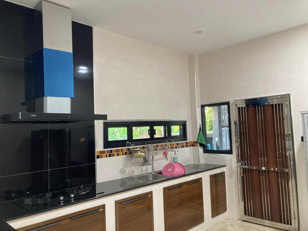 รีโนเวทบ้านไม้ งบ 2.5 ล้าน