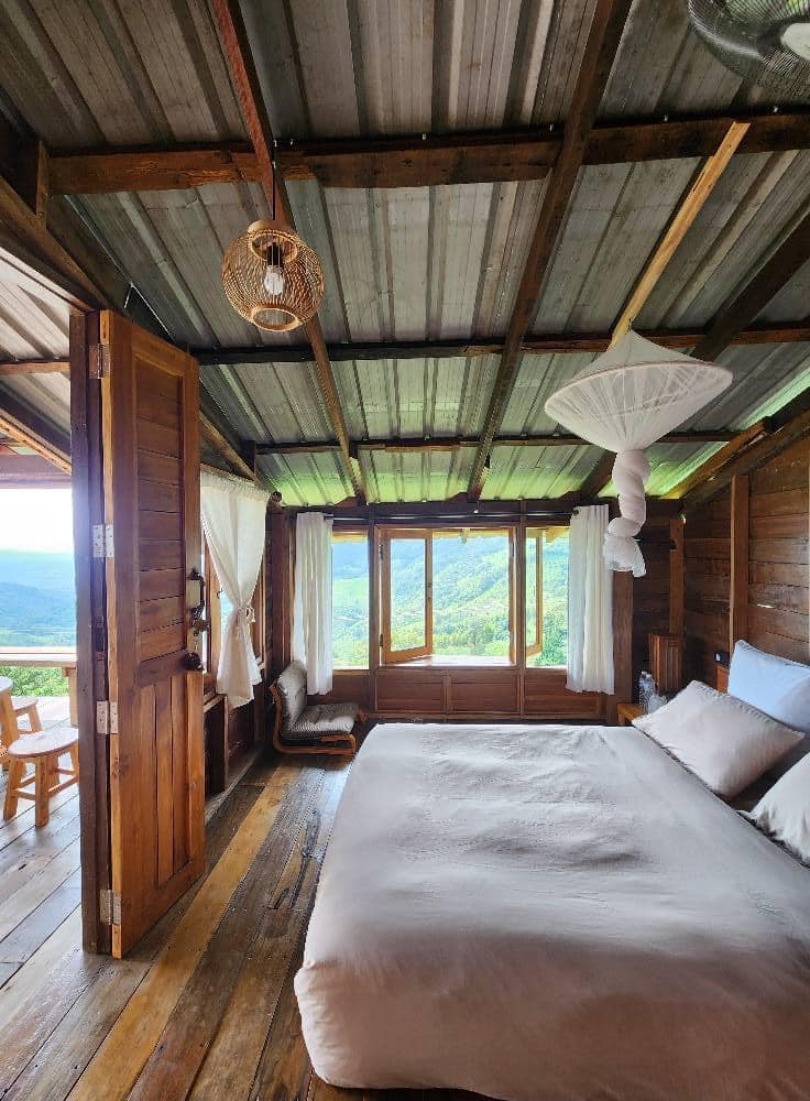 ไอเดียบ้านพักโครงไม้และบาร์ไม้ในบรรยากาศบนดอย ที่พักเรือนหอ ไว้เป็นไอเดียสร้างตากอากาศ รูปที่ 7