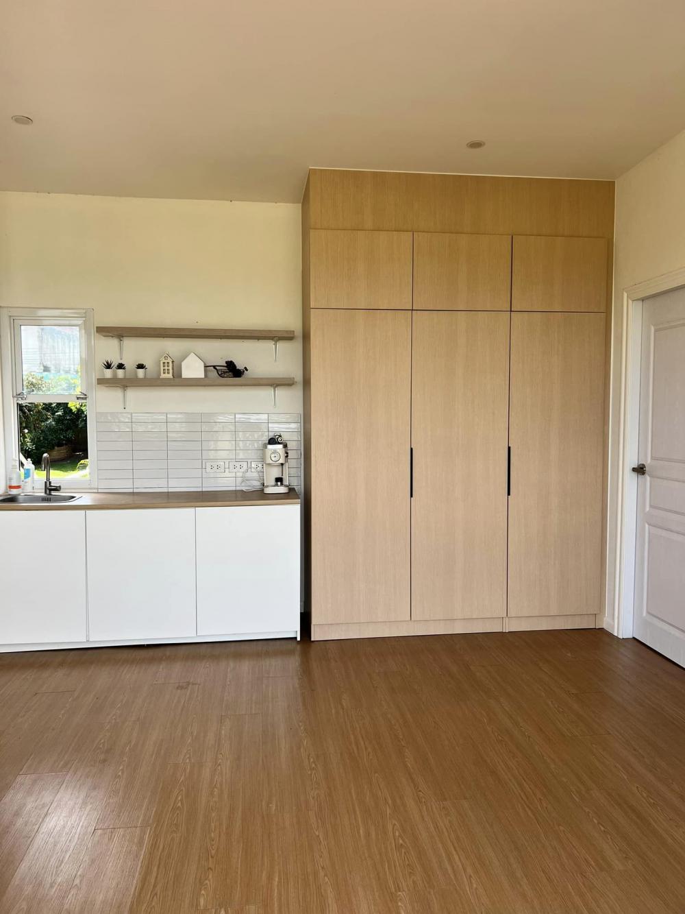 ไอเดียเลือกตู้และชั้นวางในห้อง รูปที่ 8