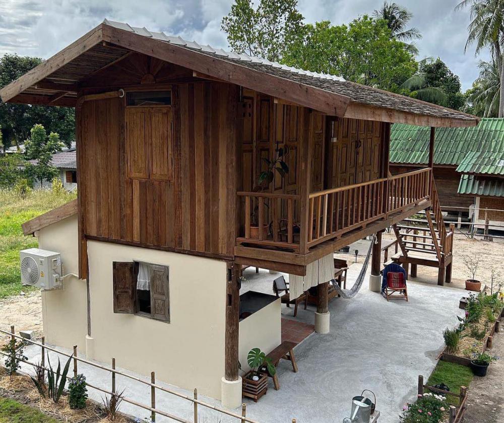 ไอเดียบ้านไม้สองชั้น ผสมผสานสมัยใหม่กับความเป็นชนบทที่อบอุ่น รูปที่ 22